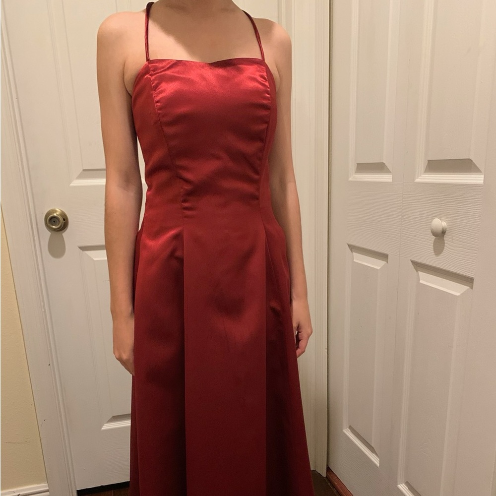 Elegant Red Evening Gown